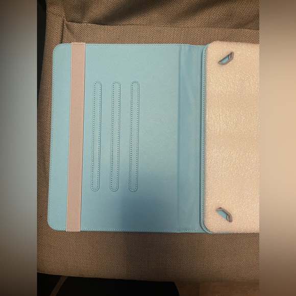 Cats in a tea cup 10.1 inch universal tablet case - Picture 2 of 5